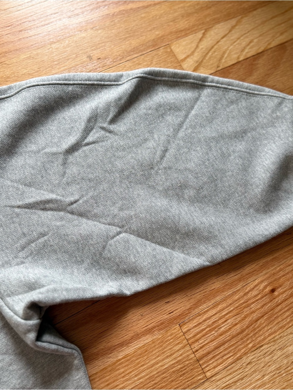 Olivaceous Gray Crewneck Sweatshirt Bubble Sleeve - Picture 3 of 6